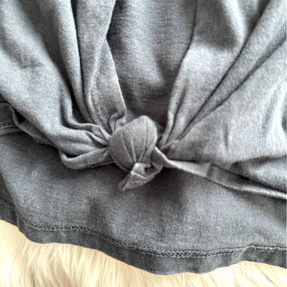 Tie Back Tank Top Bundle - Picture 3 of 10